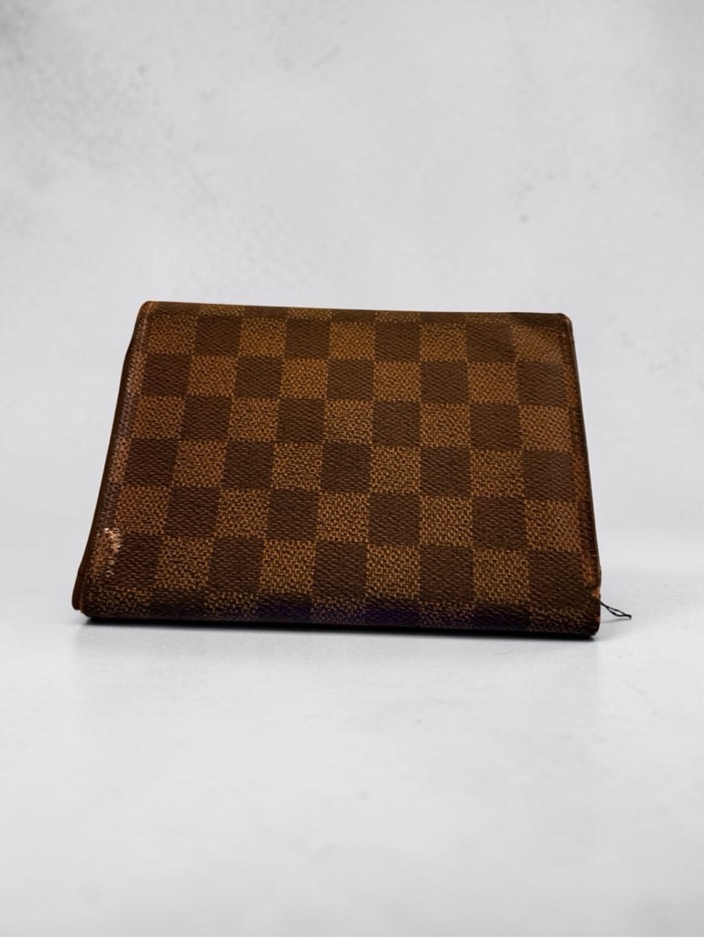 Louis Vuitton Victorine Wallet – Damier Ebene Canvas – Compact Bifold - Picture 3 of 13